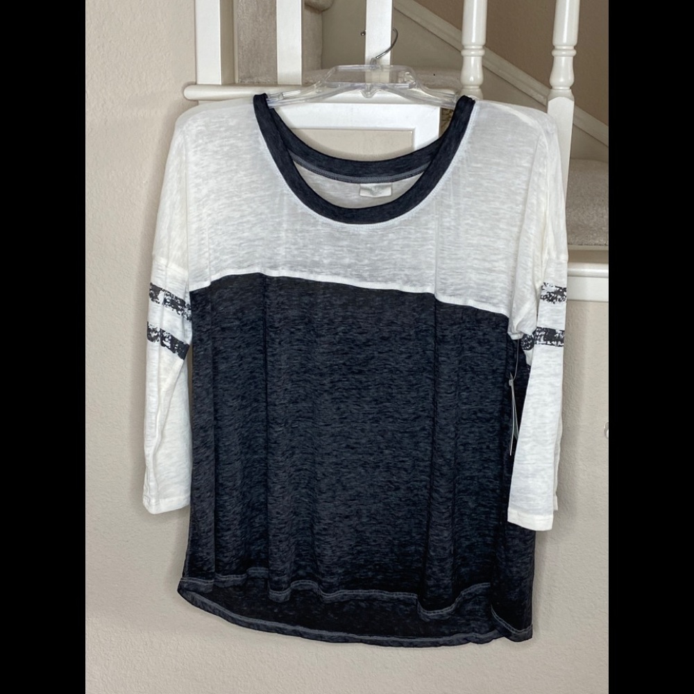 Woman’s top NWT
